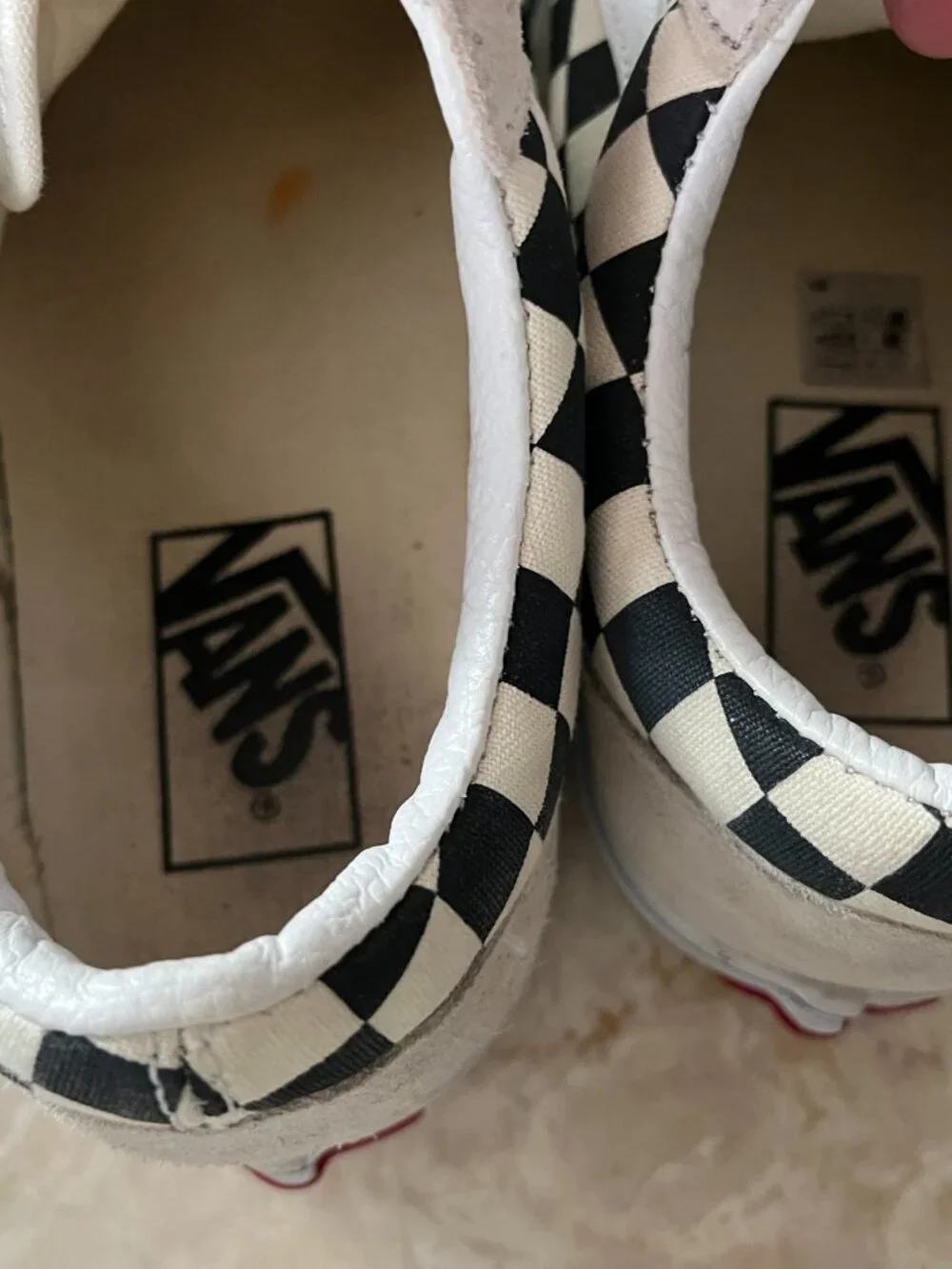Vans Old Skool Sz M6.5/W8 Black and White Checkerboard Suede Low Lace Up Sneaker